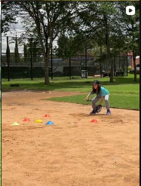 Jóvenes en partido